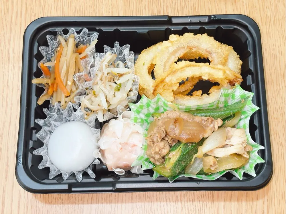 庄内通でオレンジの看板が目印のおべんとうオリです