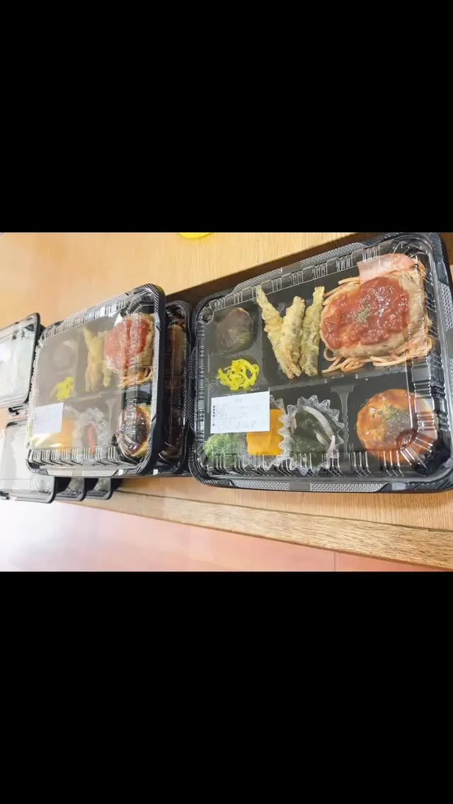 庄内通でオレンジの看板が目印のおべんとうオリです